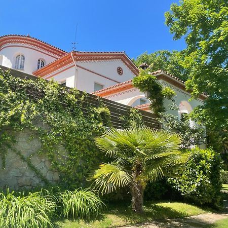 Espectacular Casa Chateau En El Centro De โอลอต ภายนอก รูปภาพ