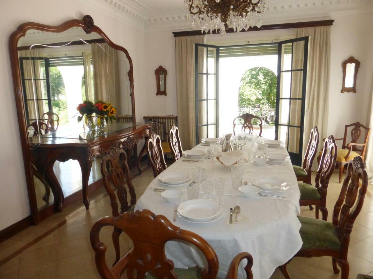 Espectacular Casa Chateau En El Centro De โอลอต ภายนอก รูปภาพ